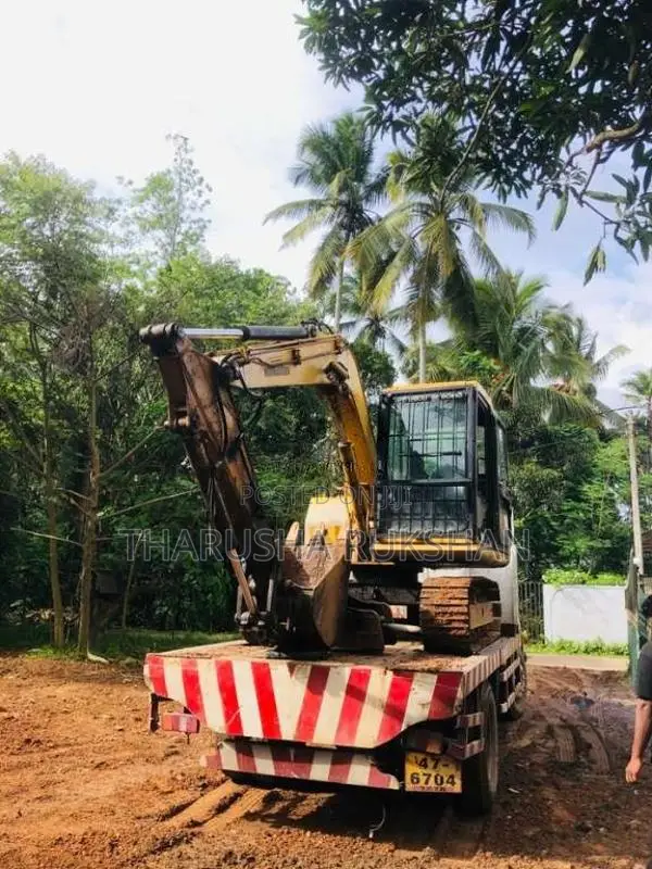 Komatsu Pc60-7 2020 Heavy-Duty (Used)