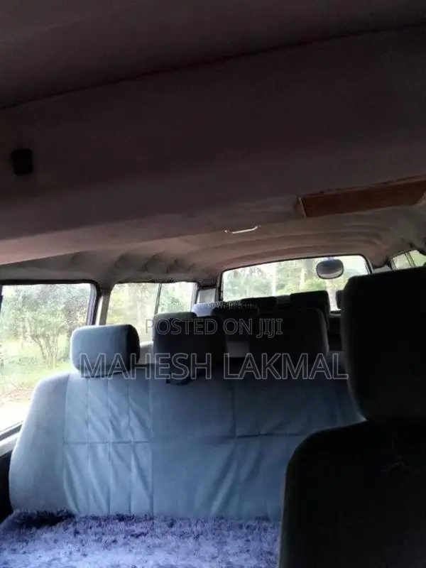 Toyota Shell 1988 Van (Used)
