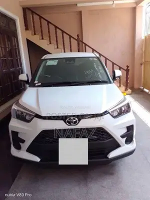 Toyota Raize 2025 SUV (Used)