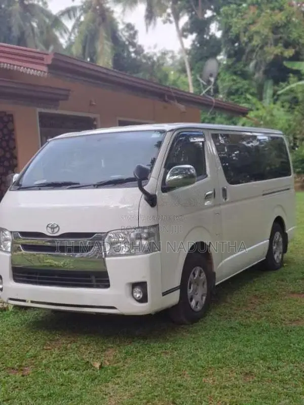 Toyota KDH Super GL 2019 Van (Used)