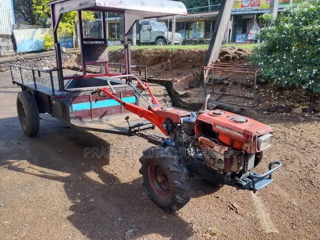 Kubota K7 1995 Tractor (Used)