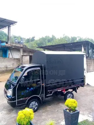 Mahindra Maxximo 2012 Lorry (Used)