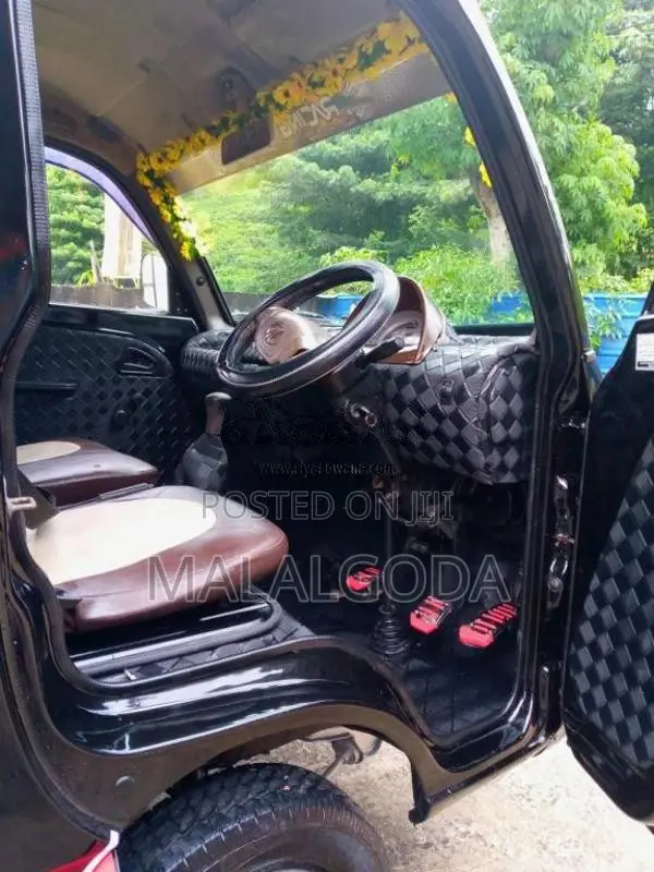 Mahindra Maxximo 2012 Lorry (Used)