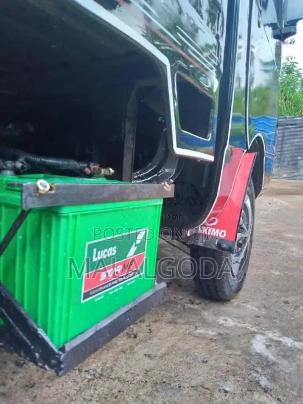 Mahindra Maxximo 2012 Lorry (Used)