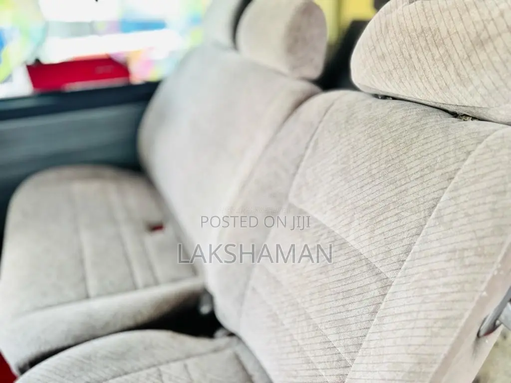 Nissan Caravan 1996 Van (Used)