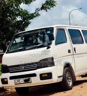 Nissan Caravan E25 2002 Van (Used)