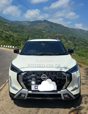 Nissan Magnite TURBO CVT 2025 SUV (Used)