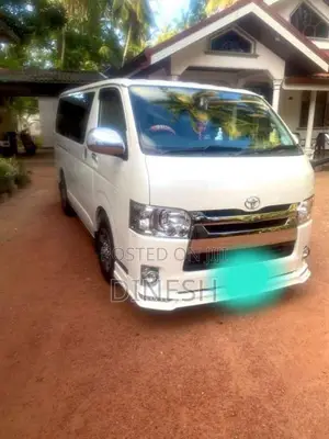 Toyota KDH SUPER GL TRH200 DARK PRIME 2015 Van (Used)