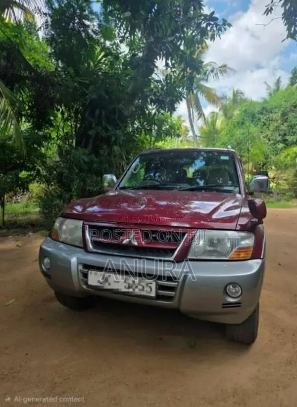 Mitsubishi Montero 2004 SUV (Used)