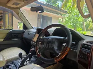 Mitsubishi Montero 2004 SUV (Used)