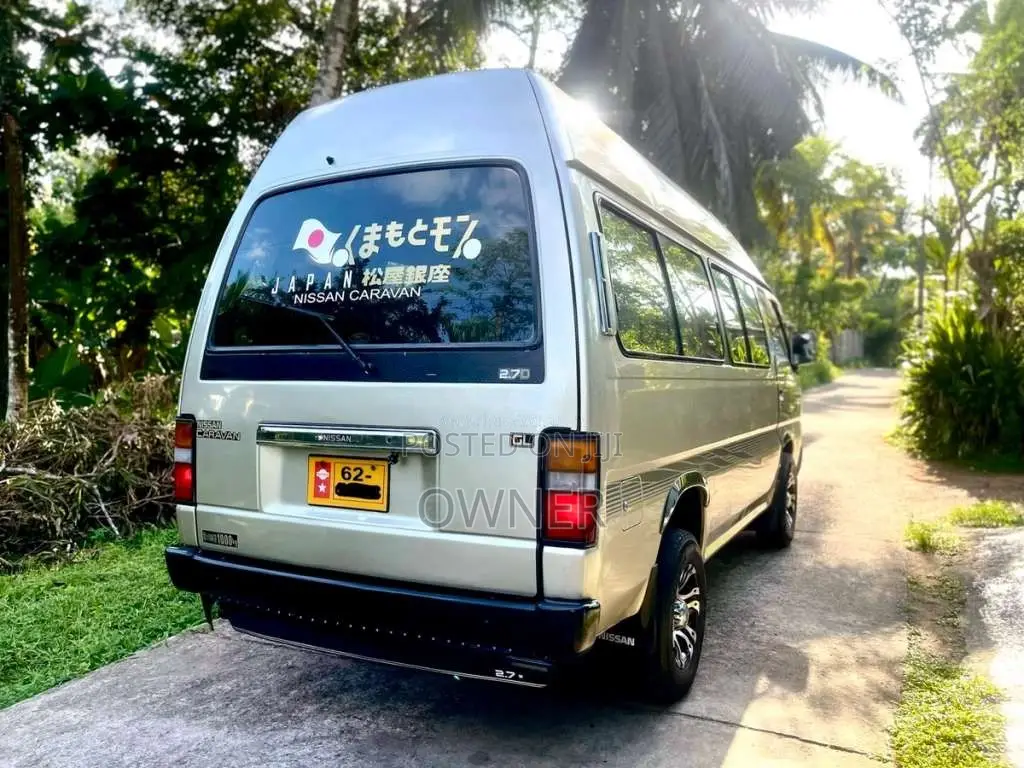 Nissan Caravan 1997 Van (Used)