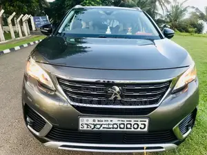 Peugeot 5008 2018 SUV (Used)