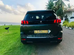 Peugeot 5008 2018 SUV (Used)
