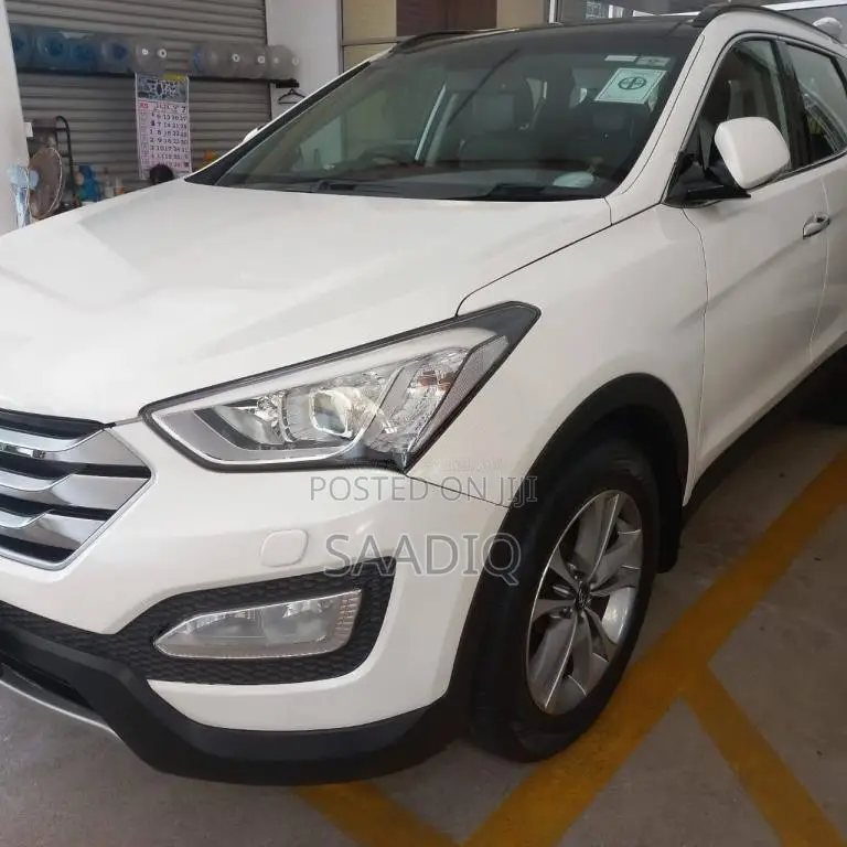 Hyundai Santa Fe 2015 SUV (Used)