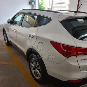 Hyundai Santa Fe 2015 SUV (Used)