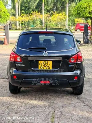 Nissan Qashqai 2010 SUV (Used)