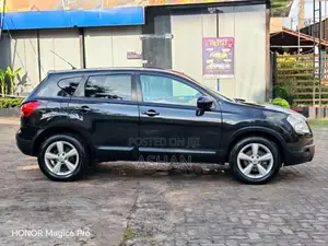 Nissan Qashqai 2010 SUV (Used)