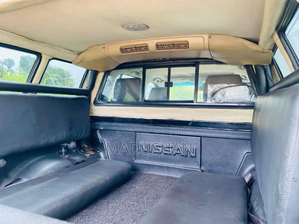 Nissan Navara 2007 Pickup (Used)