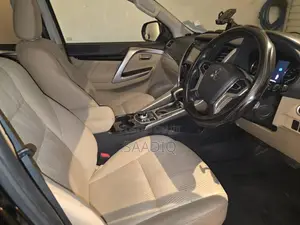 Mitsubishi Montero Sport 2017 SUV (Used)