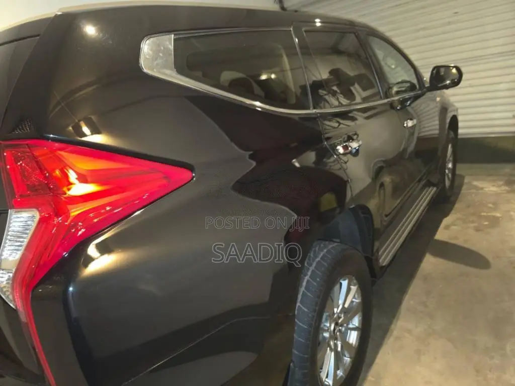 Mitsubishi Montero Sport 2017 SUV (Used)