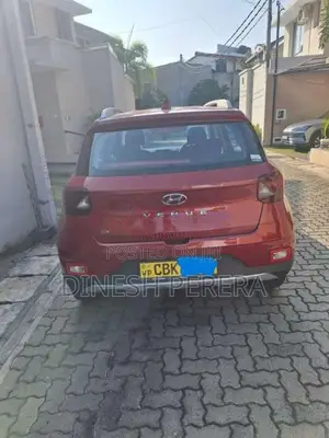 Hyundai Venue 2019 Car (Used)