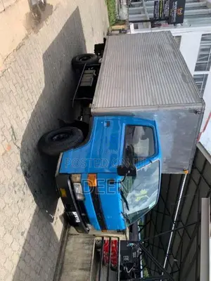 Isuzu ELF 1984 Lorry (Used)