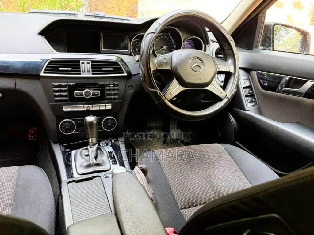 Mercedes-Benz C220 2013 Car (Used)