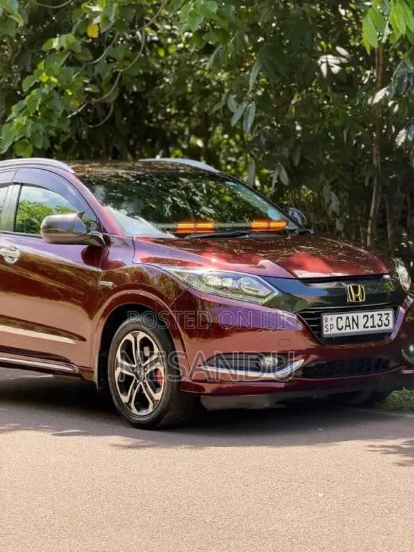 Honda Vezel 2014 SUV (Used)