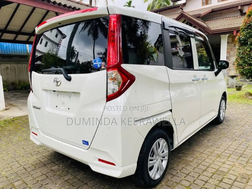 Toyota Roomy X Grade 2023 Car Unregistered (Recondition)