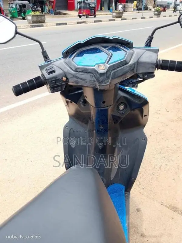 Honda Dio 2017 Motorbike (Used)