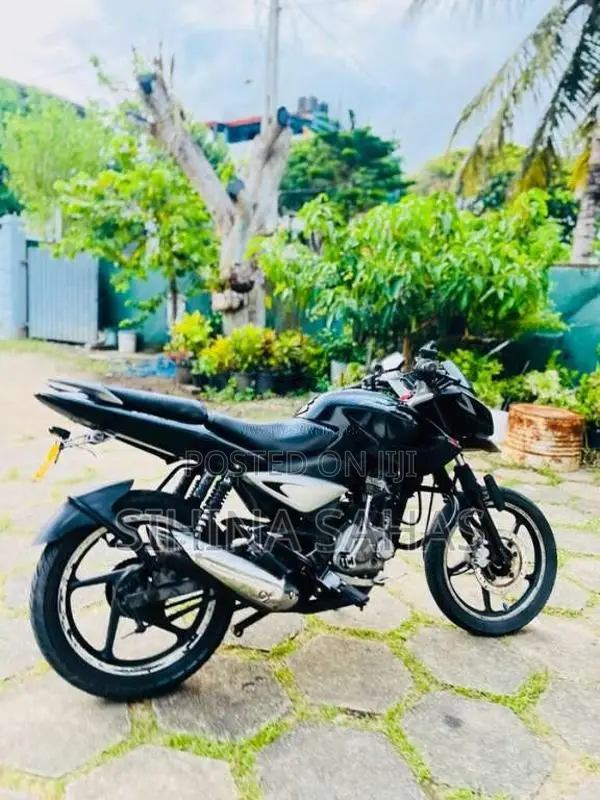 Bajaj Pulsar 135 2011 Motorbike (Used)