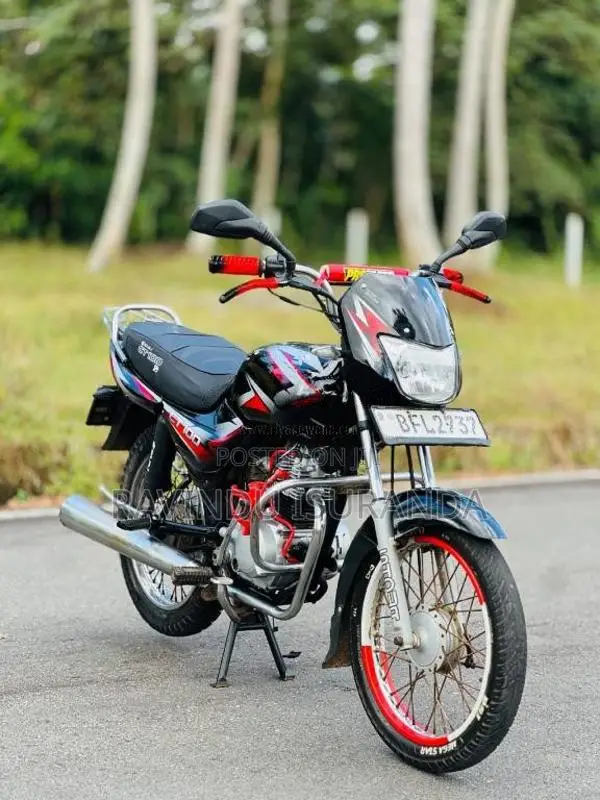 Bajaj CT-100 2016 Motorbike (Used)