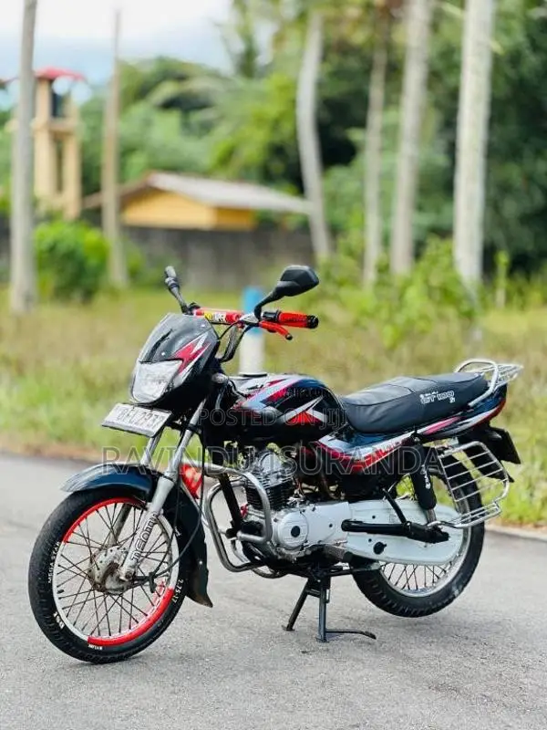 Bajaj CT-100 2016 Motorbike (Used)