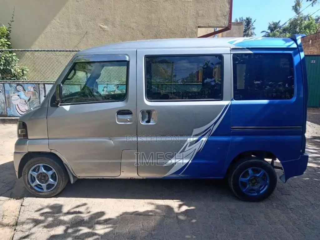 Mitsubishi Minicab 2006 Van (Used)