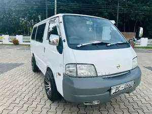 Nissan Lion Face 2011 Van (Used)