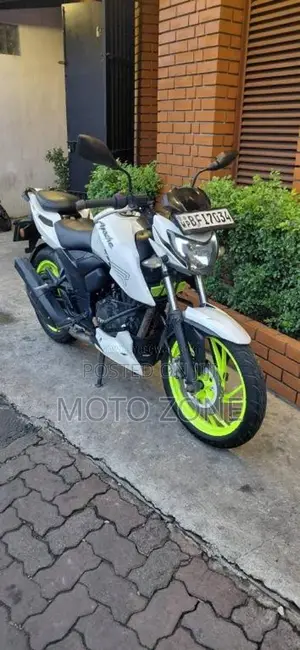TVS APACHE RTR 200 2017 Motorbike (Used)