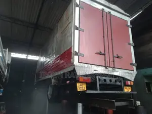 Ashok-Leyland Leyland 909 1998 Lorry (Used)