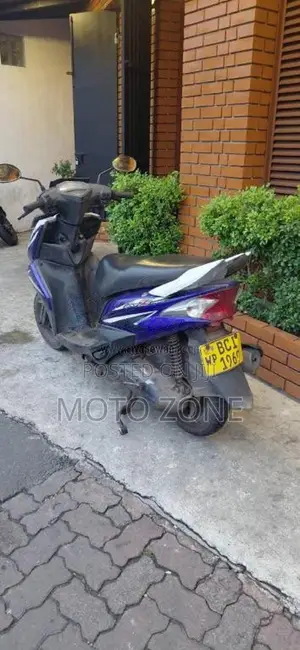 Yamaha RAY Z 2015 Motorbike (Used)