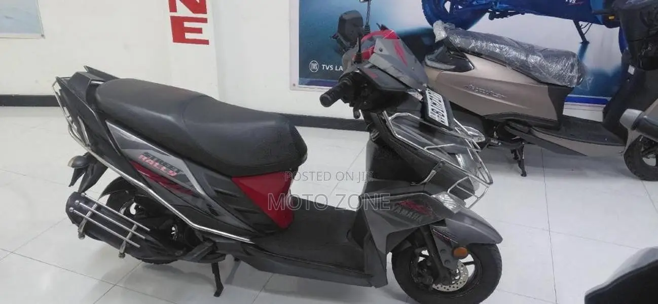 Yamaha STREET RELLY 2019 Motorbike (Used)