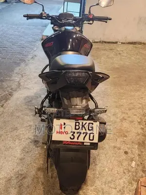Hero HUNK 160 4V 2025 Motorbike (Used)