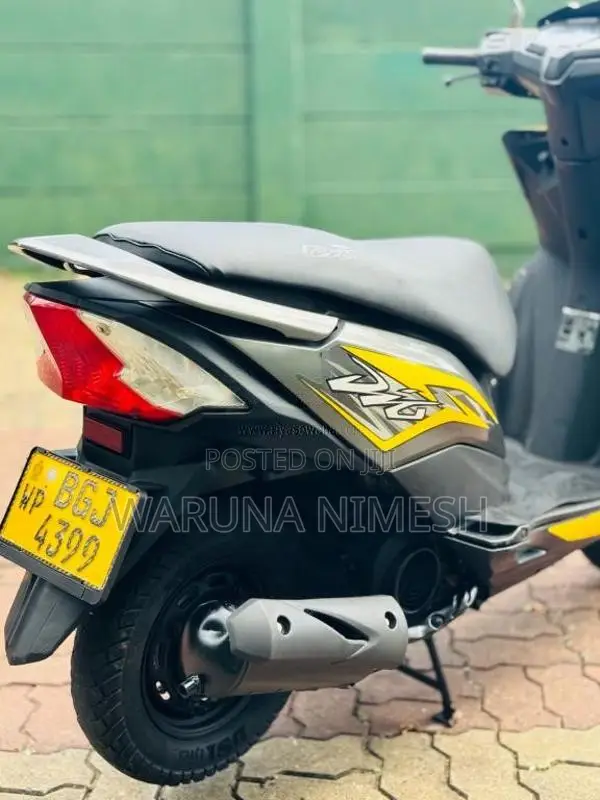 Honda Dio 2018 Motorbike (Used)