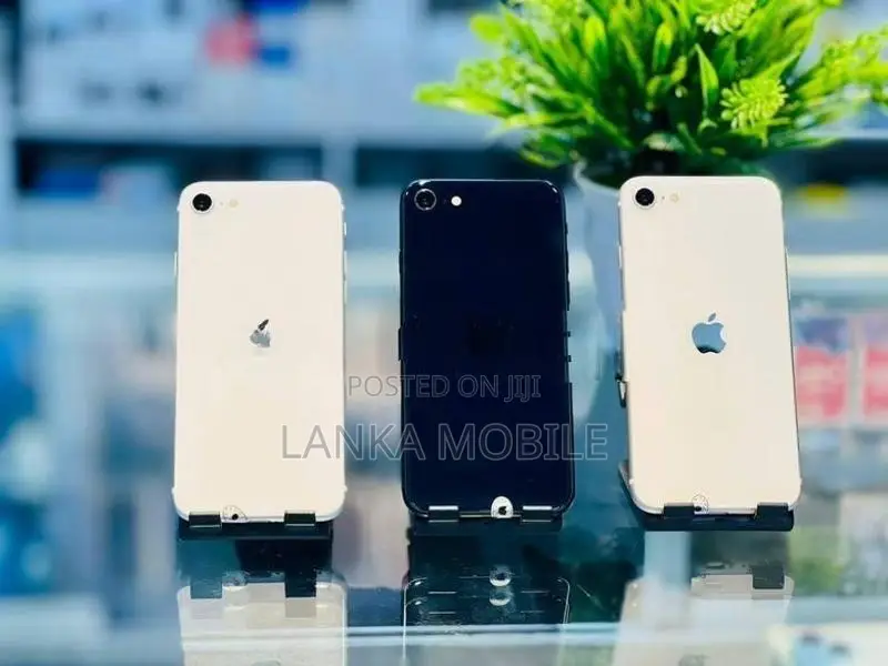 Apple iPhone SE 2 (Used)