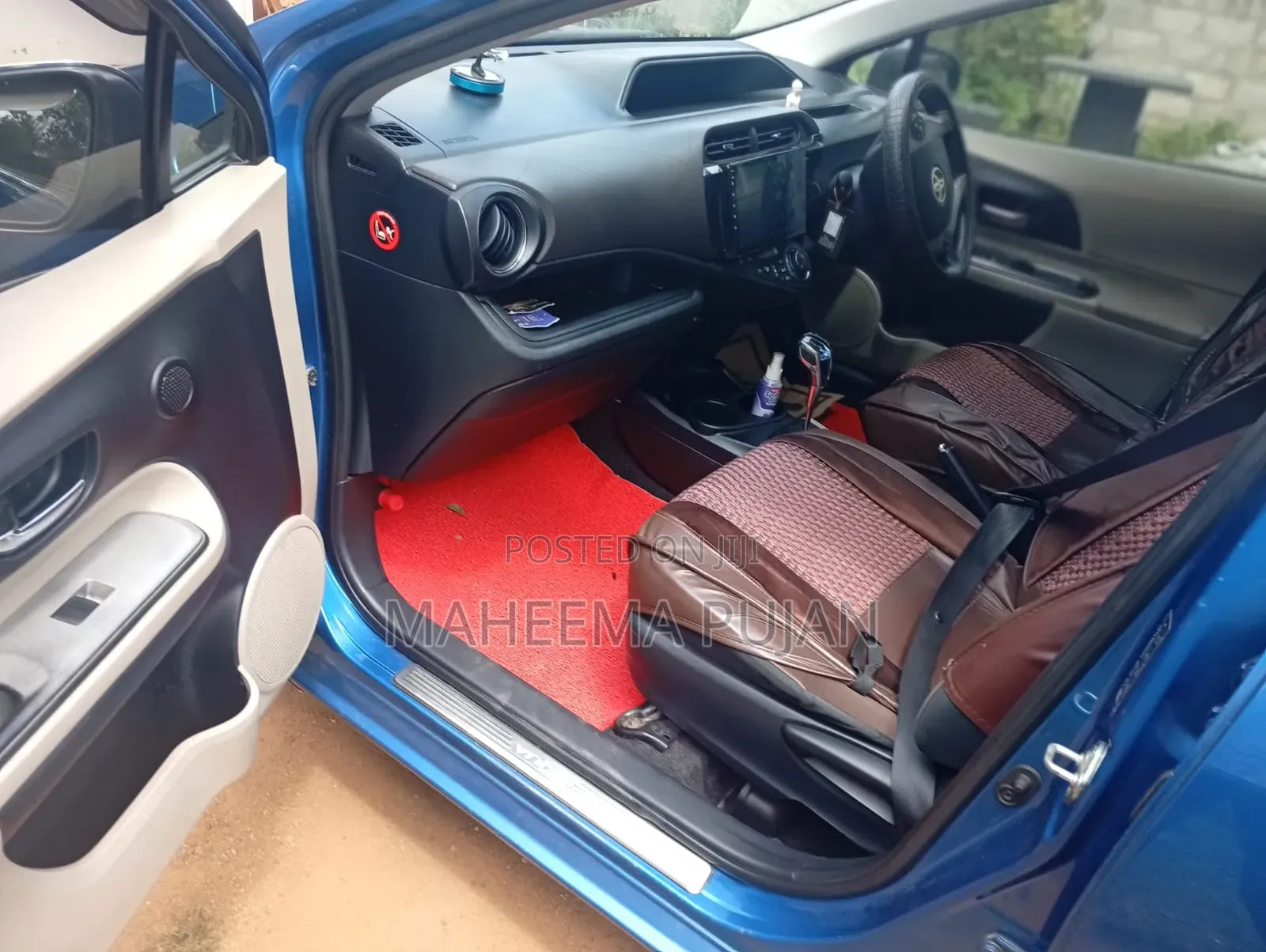 Toyota Aqua 2012 Blue