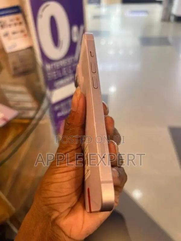 Apple iPhone 14 (Used)