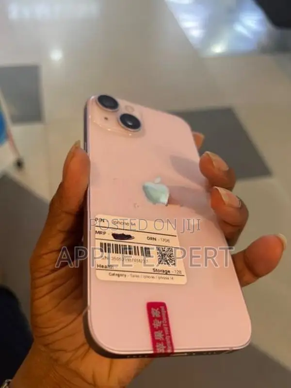 Apple iPhone 14 (Used)
