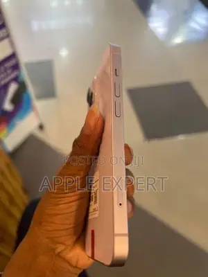Apple iPhone 14 (Used)