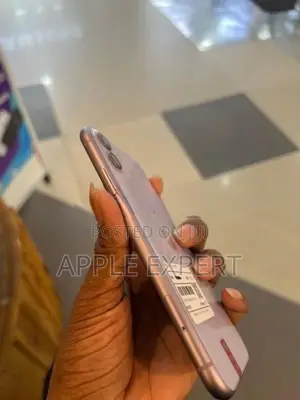 Apple iPhone 11 (Used)