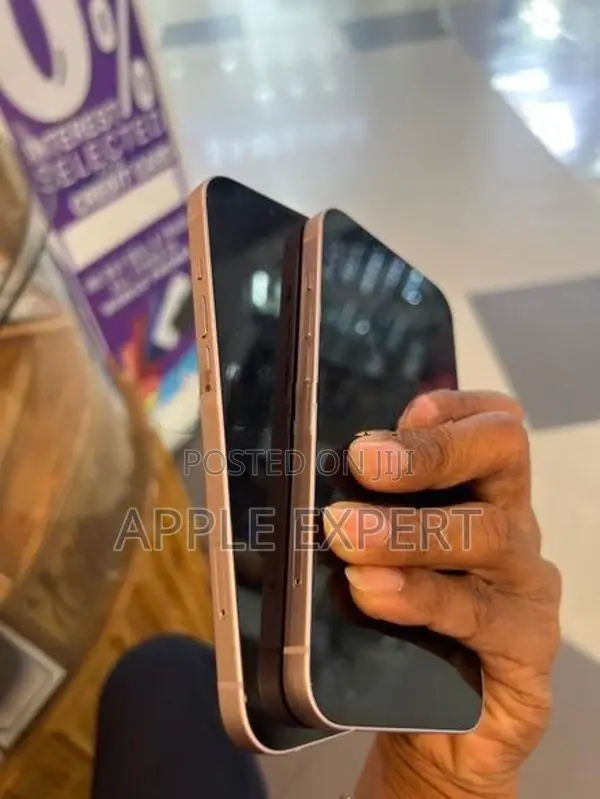 Apple iPhone 14 (Used)