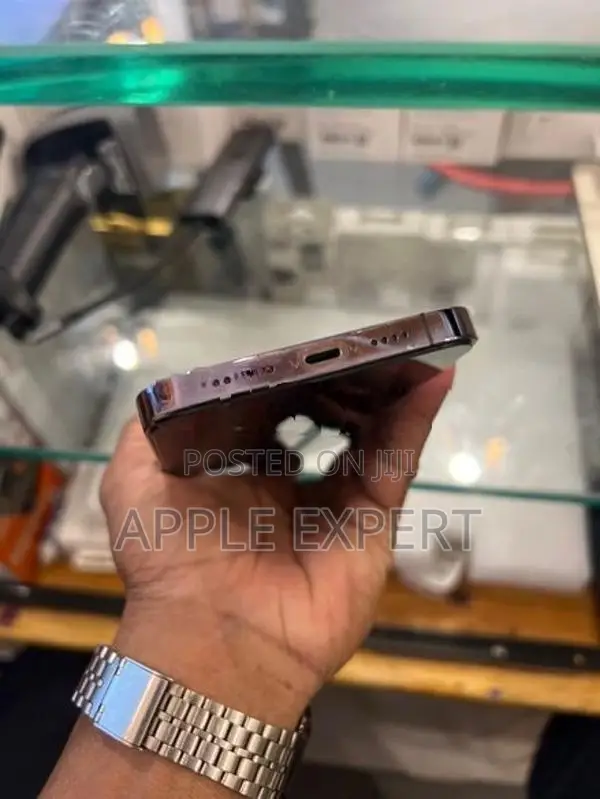 Apple iPhone 14 Pro Max (Used)