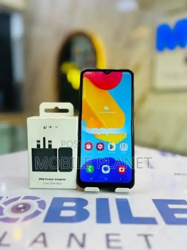 Samsung Galaxy M13 4GB 64GB (Used)